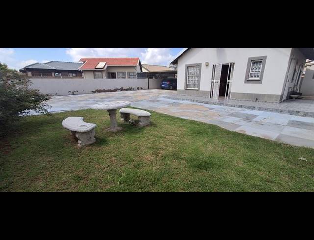 2 BEDROOM HOUSE FOR SALE IN AUREUS